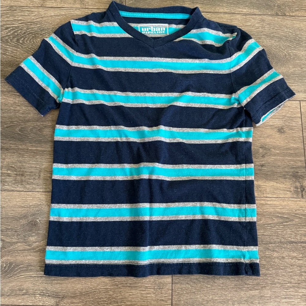 Sz S (boys 6/7) Striped Navy and Teal T-Shirt
